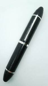 ルイヴィトン 万年筆 カーゴ アリゲーター (Louis Vuitton Cargo Alligator Black Fountain Pen nib: 18k-750 Medium)