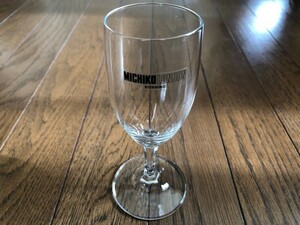 ミチコ・ロンドン　ラベル　ガラス製　ワイン　シャンパン　ビール　グラス　径5.4cm 高14.7cm 93g　未使用　保管品　コシノ　送料無料