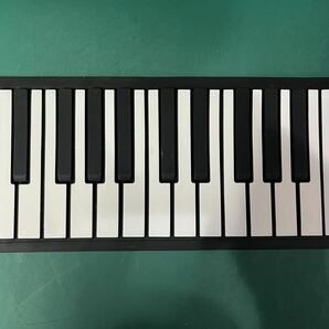 Flexible HAND ROLL PIANO 電子ピアノ 88鍵盤 電子ロールピアノ 電子キーボード 巻ける 折りたたみ 持ち運び ポータブル (80s)の画像6