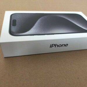 iPhone15 Pro 256GB Natural Titanium 新品未開封 SIMフリー US版 送料無料 Appleの画像4