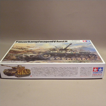 【未使用 新品】1970年代 当時物 小鹿 タミヤ 1/35 Ⅳ号戦車 H型 リモコン(古い 昔の ビンテージ 昭和レトロ 4号戦車 リモートコントロール_画像3