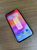 新品 iPhone XS 256GB シルバー SIMフリー バッテリー100% 未使用品_画像2