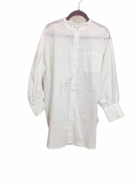 ロングシャツ ワイドブラウス 長袖シャツ ホワイト 白 長袖 白シャツ ブラウス 襟なし 長袖ブラウス 新品未使用