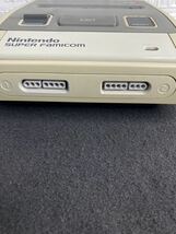 【FS0279】任天堂 スーパーファミコン本体 コントローラー2個 Nintendo SFC ケーブル Famicom スーファミ ゲーム機 ニンテンドー _画像4