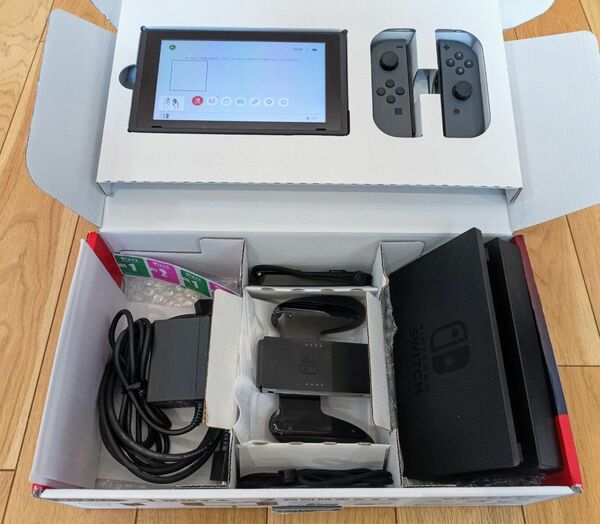 ニンテンドースイッチ　新型バッテリー強化版セット　グレー　美品　 Nintendo Switch