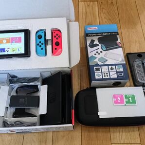 ニンテンドースイッチ　新型バッテリー強化版セット　アクセサリーキット　かなり美品