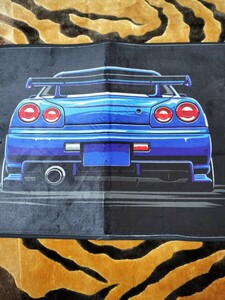 Ｒ３４スカイライン　カ−ペットラグ　新品未使用品カッコいい１