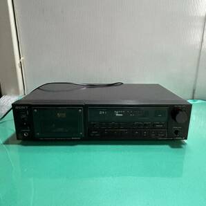 SONY TC-K555ES II  ソニーオーディオ機器 カセットデッキ通電確認済みその他動作未確認シャンクの画像1
