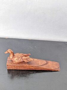 ドワー止め　木製　小鳥　 オブジェ　 彫刻　 木彫　 置物　