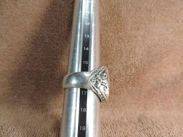 【質問欄より値下げ交渉可】ヴィンテージ リング・メンズ指輪・美品・925刻印有り・16号・14.40g
