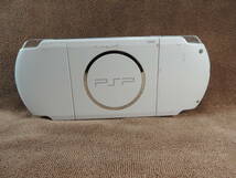 SONY PlayStation PSP-3000 ホワイト本体のみ・バッテリー無し・充電器無し・通電可・初期化可_画像2