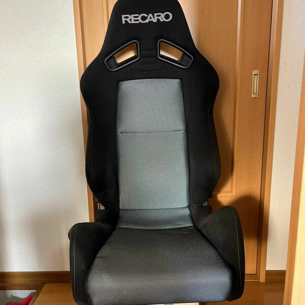 RECARO