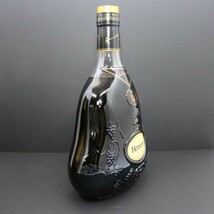 T6D0413 未開栓 Hennessy/ヘネシー XO 金キャップ コニャック ブランデー 箱付き 1.5L マグナムボトル_画像3