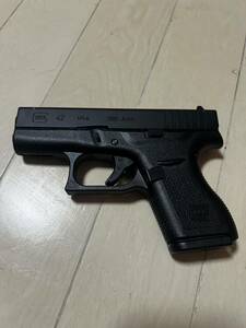 グロック42　GLOCK42　G42　VFC　UMAREX　ガスブローバック　美品　中古　送料無料