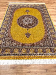 ペルシャ絨毯・最高級ハンド&マシン織り・ 世界最高密度150万ノット ・豪奢なクムデザイン 220cm×150cm lvx1