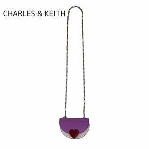 【CHARLES & KEITH】ハートモチーフ　チェーンバッグ