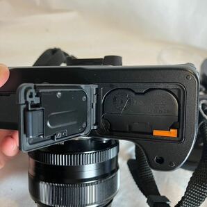 【#kk】【美品】【通電○】FUJIFILM 一眼レフカメラ X-T4 ブラック 備品付き フジフィルムの画像9