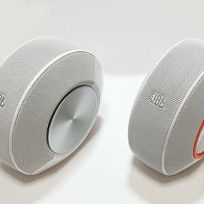 JBL Pebbles /white USB speaker ,great sound グッドコンディション！の画像1