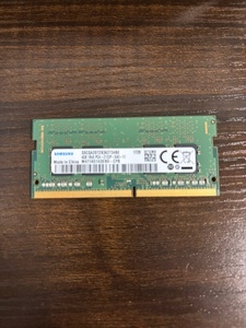 samsung 4GB 1Rx8 PC4-2133P　ノート用メモリー　1枚