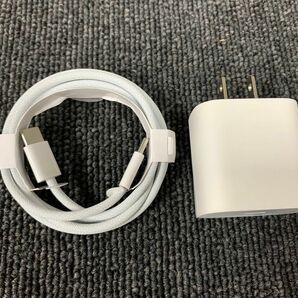 iPhone15,15Pro用高速充電器1mタイプC - Cケーブル付セット