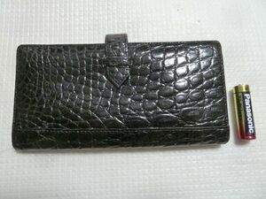 SIW900 クロコダイル革風 長財布 合皮製