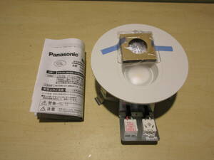 NS040903　未使用　Panasonic　FreePaダウンライト　LGDC1201NLE1　LED(昼白色)　SB形　埋込穴Φ150