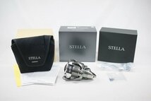 ◎【1スタ！】未使用 SHIMANO シマノ STELLA ステラ 22 C3000XG スピニングリール 釣り具 フィッシング 箱・ケース付き ③_画像1