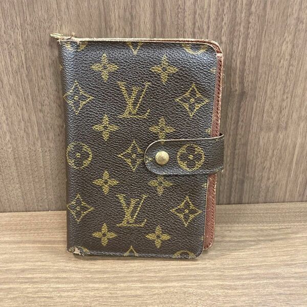 LOUIS VUITTON ルイヴィトン モノグラム 財布 ポルトパピエジップ 長財布 二つ折り財布 レディース アイテム 小物