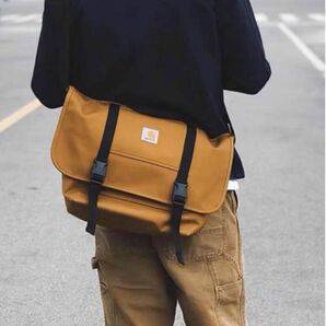 Carhartt ショルダーバッグ カーハート ベージュ 大容量 メッセンジャーバッグ