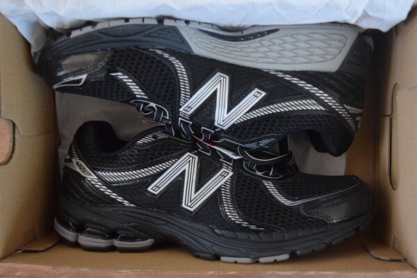 New Balance 860V2 "Black"ニューバランス "ブラック"23.5cm