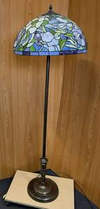 □M90【引取歓迎】☆ステンドグラスランプ フロアランプ フロアスタンドライト 花模様 照明器具 ヴィンテージ アンティーク風