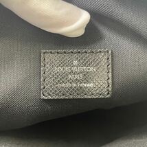 【美品】LOUIS VUITTON M32462 タイガ ディミトリ アルドワーズ ショルダーバッグ 斜めがけバッグ ルイヴィトン_画像6