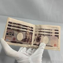 【送料無料】2つ折り財布 お金柄 お札柄 1万円札柄 福沢諭吉 _画像3