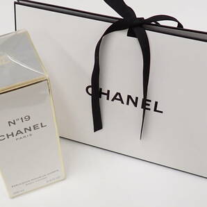 ★シャネル CHANEL No19 ボディローション 200ml ショッパー付き 保管品の画像1