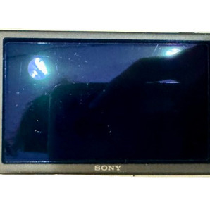 ▲SONY ソニー Cyber-shot サイバーショット デジタルカメラ DSC-TX9 ゴールド 蝶刻印 不動 ジャンク品 現状品 部品取りの画像5