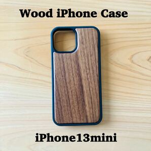 胡桃の木 木製 天然木 iPhone13mini 胡桃の木 iPhoneケース iPhone13miniケース 耐衝撃 オシャレ お揃い 天然 木 ウッドケース 木のケース