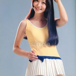 B2 サイズ 【 麻丘めぐみ 】等身大 風 大判 ポスター 超大判 【即日発送！】判 L 写真 23-11-61の画像1