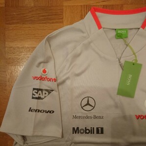 非売品 新品 未使用 タグ付き 2009 ボーダフォン マクラーレン メルセデス F1チーム 支給品 ハーフジップ ポロシャツ XLサイズ HUGO BOSSの画像3