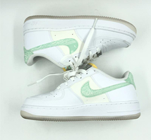 【中古】NIKE AIR FORCE1 LV8 ホワイト/ミントフォーム 22.5cm FJ7706-131 ナイキ エアフォース [240024460723]_画像4