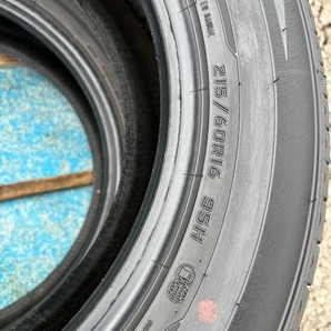 中古タイヤ４本セット DUNLOP 215/60/16 2022年製(非常に良い状態のタイヤの画像10