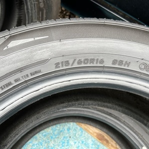 中古タイヤ４本セット DUNLOP 215/60/16 2022年製(非常に良い状態のタイヤの画像7