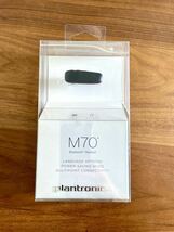 新品未使用　Plantronics モバイル Bluetooth ワイヤレスヘッドセット M70 BLACK-RED_画像1