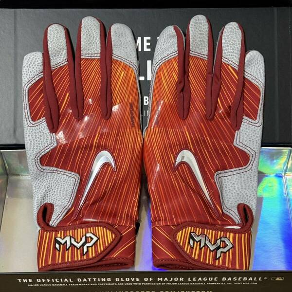 新品 NIKE MVP ELITE Mサイズ バッティンググローブ ナイキ 野球 バッテ グラブ