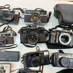 ■カメラ まとめ売り■ フィルムカメラ 20㎏分 ジャンク品まとめ 札幌発 Canon/Konica/Nikonなど パーツ取りの画像6