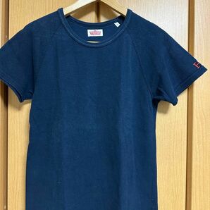 ハリウッドランチマーケットストレッチフライス　Tシャツ