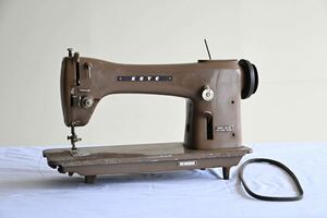 [ Junk ] industry for sewing machine DB 2B KOYO Vintage heavy duty te-la ring made . machine retro leather craft Denim old tool 