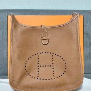 未使用 HERMES エルメス エヴリン 3 エブリン トロワ ゴールド色 茶 トリヨン トゴ 型押し シルバー金具 ショルダーバッグ カバン 箱 1円〜の画像2