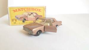 MATCHBOX FORD CORTINA Vintage minicar considerably rare Ford koruchinaNo:25 box attaching front wheel left right operation suspension equipped 