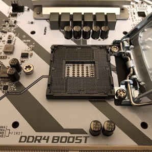 H270 TOMAHAWK ARCTIC DETONATOR EDITION LGA1151 ATXマザーボード その他/IOパネル付属/希少の画像9