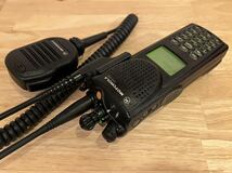 実物 放出品 MOTOROLA XTS3000 MODEL 3 モトローラ 無線機 LE装備 LE CIA DEA FBI SHERIFF_画像3